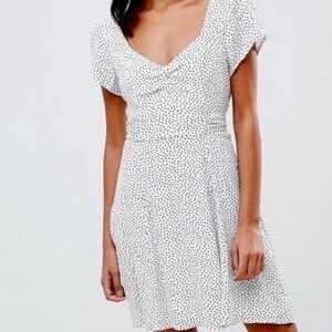 Abercrombie & Fitch White Dress with Black Dots